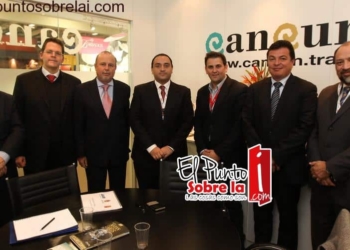 Parte el gobernador al frente de la delegación que participará en la feria internacional de turismo de Berlín