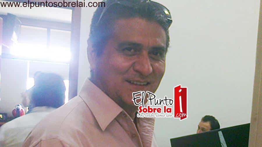 Más que cínico: Félix Serrato busca la reelección como líder sindical del congreso del estado
