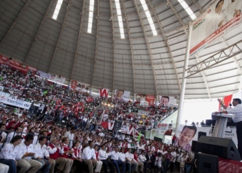 Forjar un mejor país a partir de los puntos de coincidencia, ofrece Peña Nieto