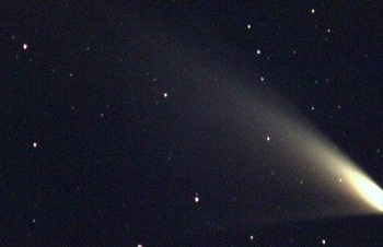 Dos cometas de gran intensidad visitan la tierra