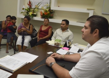 Tianguistas agradecen espacio para ofertar sus productos