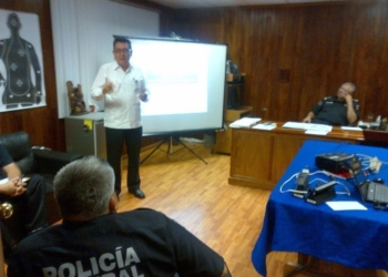 Se lleva a cabo curso-taller sobre las medidas de seguridad de la Credencial para Votar con Fotografía.