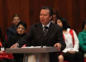 PRI acuerda retirar ‘candados’ a sus estatutos