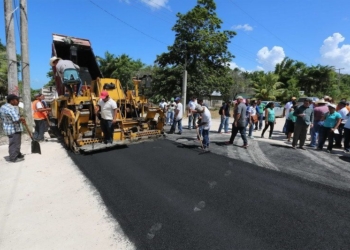 Se ejecutan 26.5 millones de pesos en pavimentación
