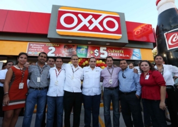Refrenda el gobernador Roberto Borge apoyo a las empresas que deseen instalarse en Quintana Roo