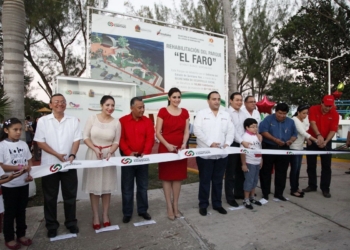 Inaugura el gobernador el renovado parque “el faro”