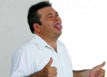 “Poninas dijo Popochas”