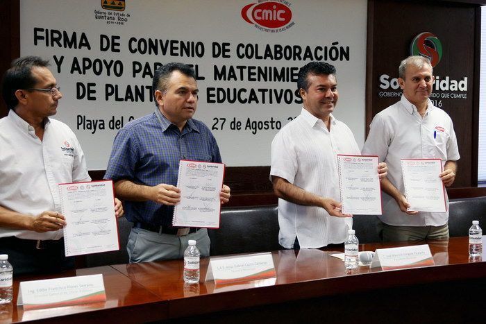 Continúa Mauricio Góngora imparable trabajo por escuelas de calidad