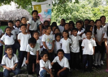 Escuela primaria del municipio de bacalar obtiene primera green flag rural a nivel nacional.