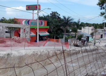 Vecinos se quejan por obras de CAPA