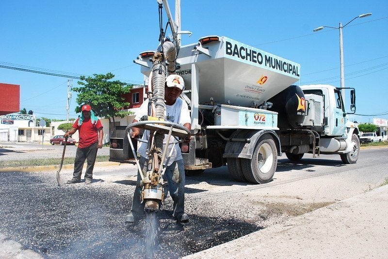 Más de 700 baches atendidos