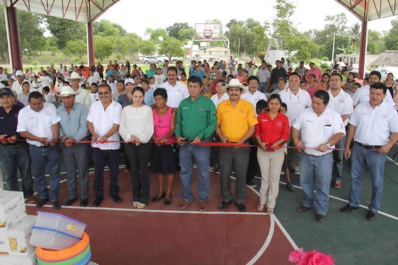 Inaugura “Chepe” Contreras importantes obras en comunidades
