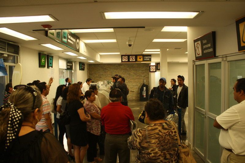 Aeropuertos de Q. Roo se ajustarán al cambio de horario de verano