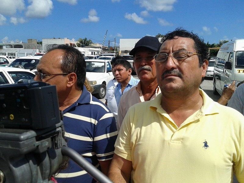 Amagan con impugnar convocatoria Taxistas de Cancún