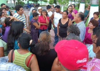 Atiende Comuna a tianguistas de la Colonia Forjadores