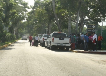 Buscan interesados en prestar servicio de transporte en aeropuerto de Chetumal: SCT