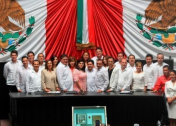 Variedad en la entrega de los informes de los diputados locales, pero todos buscando reflectores