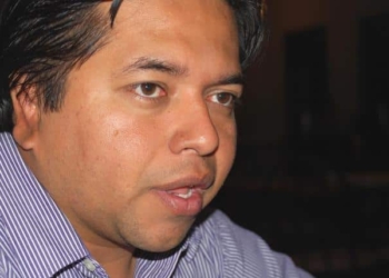 Dirigencia estatal del PRD pasa a la mesa de negociaciones