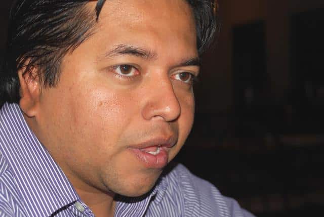 Dirigencia estatal del PRD pasa a la mesa de negociaciones