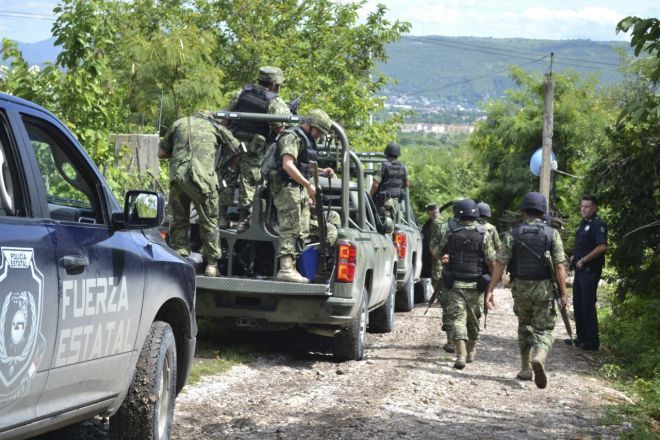 Confirman 28 cuerpos encontrados en fosas clandestinas de Iguala