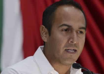 Juan Carrillo presume que la campaña en su contra es “Fuego amigo”