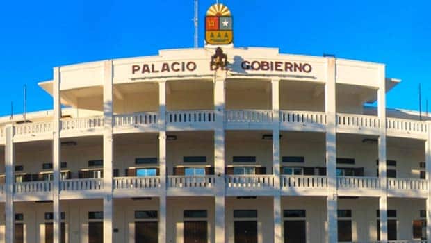 “12 al patíbulo de los diputados y diputadas”
