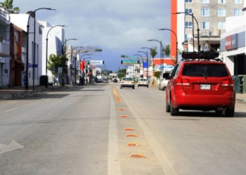 Zona centro con fuertes olores en sistema de alcantarillado