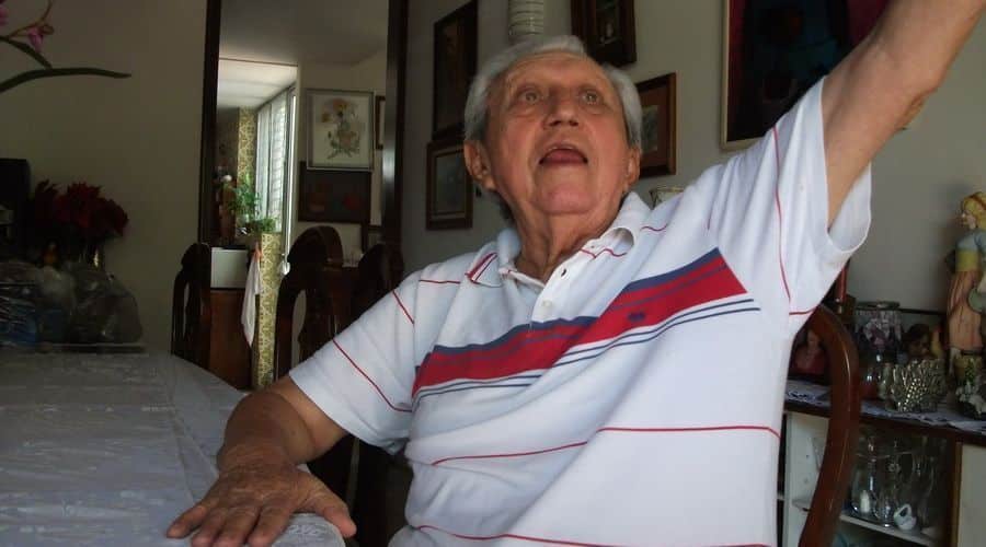 Edifica hijo, edifica…decía un Obispo