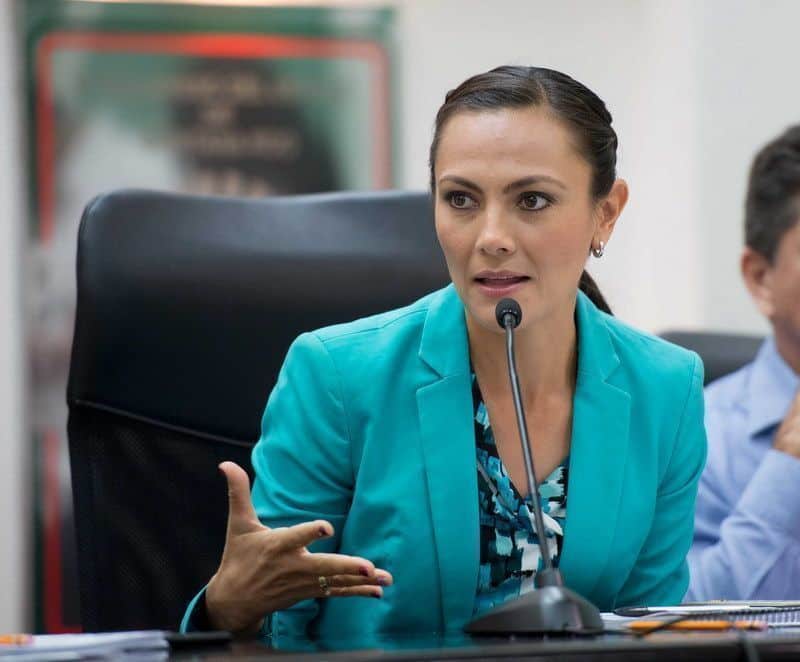 Respalda Arlet Mólgora acciones para el desarrollo de Quintana Roo