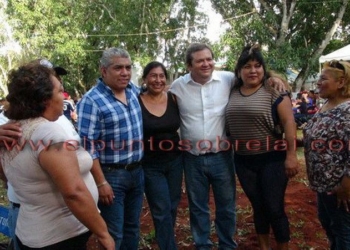 Proselitismo y traición como pastel en el cumpleaños de Pedro Pérez Díaz