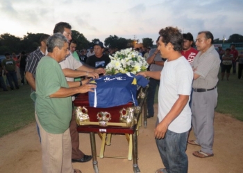 Emotiva despedida al pelotero Orlando Díaz «El Pi​n​cha»