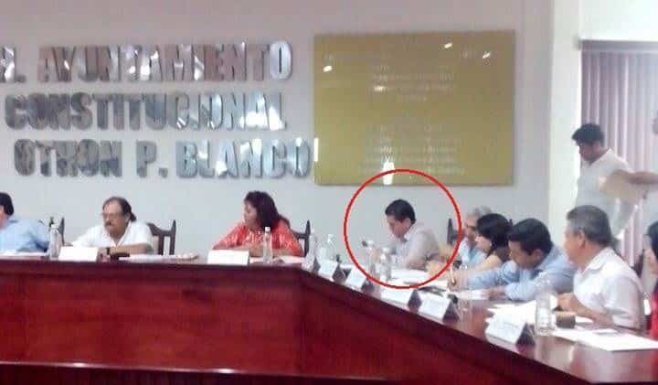 El regidor capitalino Hassan Villanueva Ortega, ni ‘pinta’ ni da color