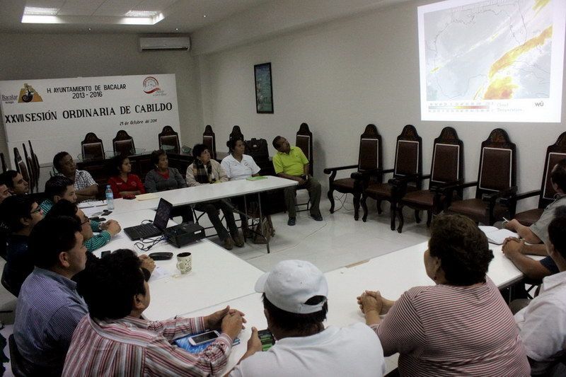 Por disposición oficial se  suspende el desfile cívico deportivo