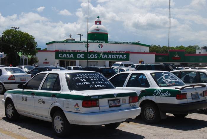 Ningún aspirante a dirigir a los Taxistas de Cancún se atreve a decir que habrá aumento de tarifa