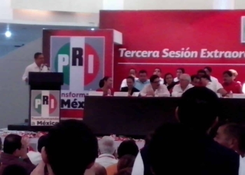 Regresa Raymundo King al PRI Quintana Roo
