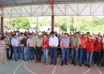 Inauguran domo deportivo en Río Verde, municipio de Bacalar