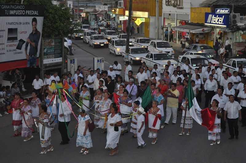 Taxistas de zona maya honran a la Virgen del Tepeyac