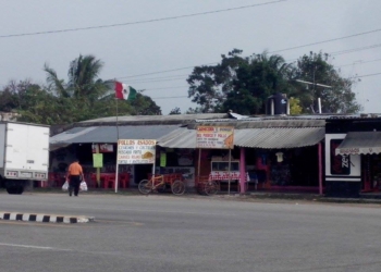 Comercio de Bacalar lucha por subsistir