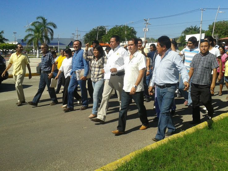 Inicia Domingo Flota batalla legal para nulificar su inhabilitación para cargos públicos