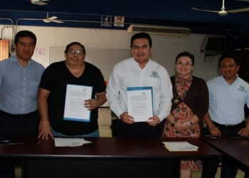 Signan convenio de colaboración el Tec de FCP con la “Rafael Ramírez Burgos”