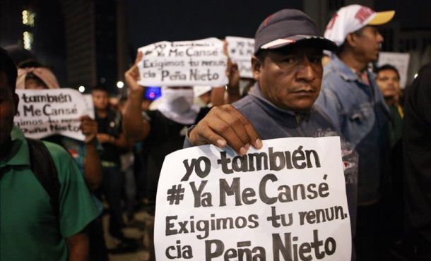 El cinismo, desaseo, manipulación y falta de transparencia en caso Ayotzinapa azuzan la renuncia de Peña Nieto