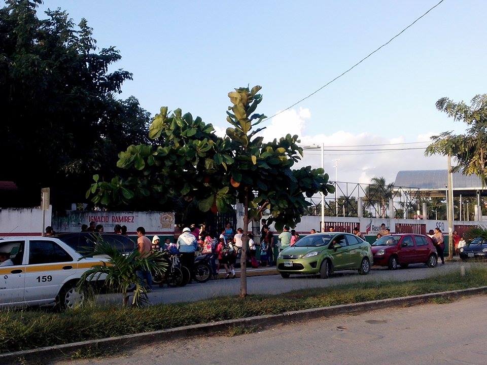 Se acabaron las vacaciones, la Abuela manda de nuevo a los chamacos a la escuela