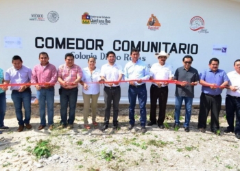 Inaugura José Alfredo Contreras comedores comunitarios en Bacalar