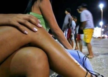 Sexoservidoras cancunenses “retan” a policías abusivos