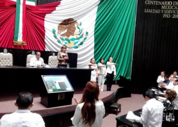Diputadas locales se integran al Congreso del Estado.