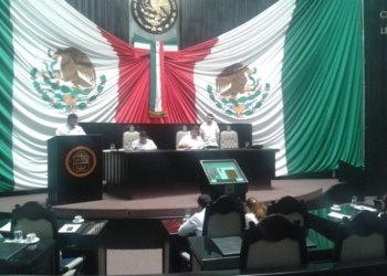 Juan Carrillo abre hostilidad legislativa en 2015