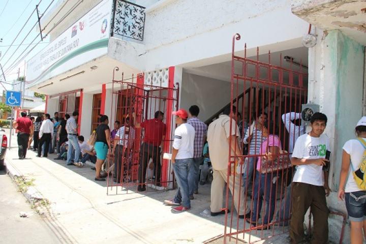 Febrero registra baja de desempleo por descendente ocupación turística