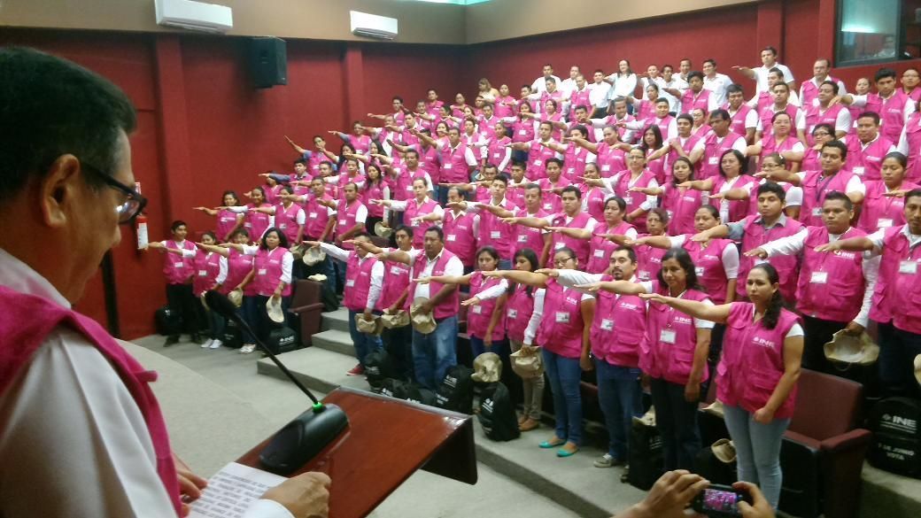 Rinden Protesta Supervisores Y Capacitadores Electorales