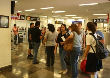 Retraso de vuelo de Interjet genera caos en la actividad comercial de Chetumal