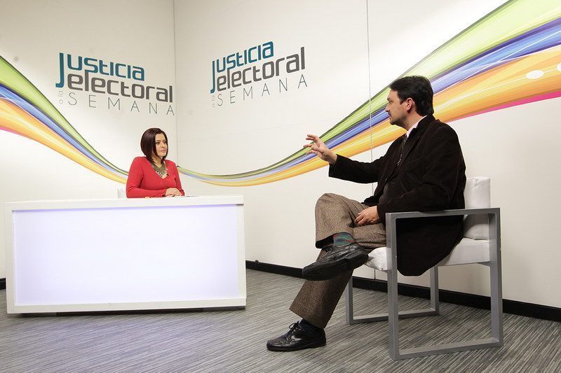 Los organismos electorales independientes y autónomos son producto de las reformas constitucionales: Estrada Michel